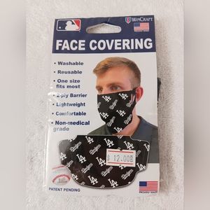 Dodgers face covering